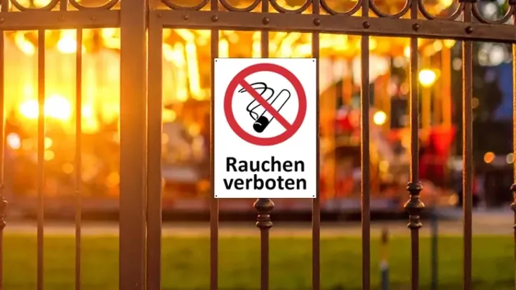 Rauchen verboten-Schilder