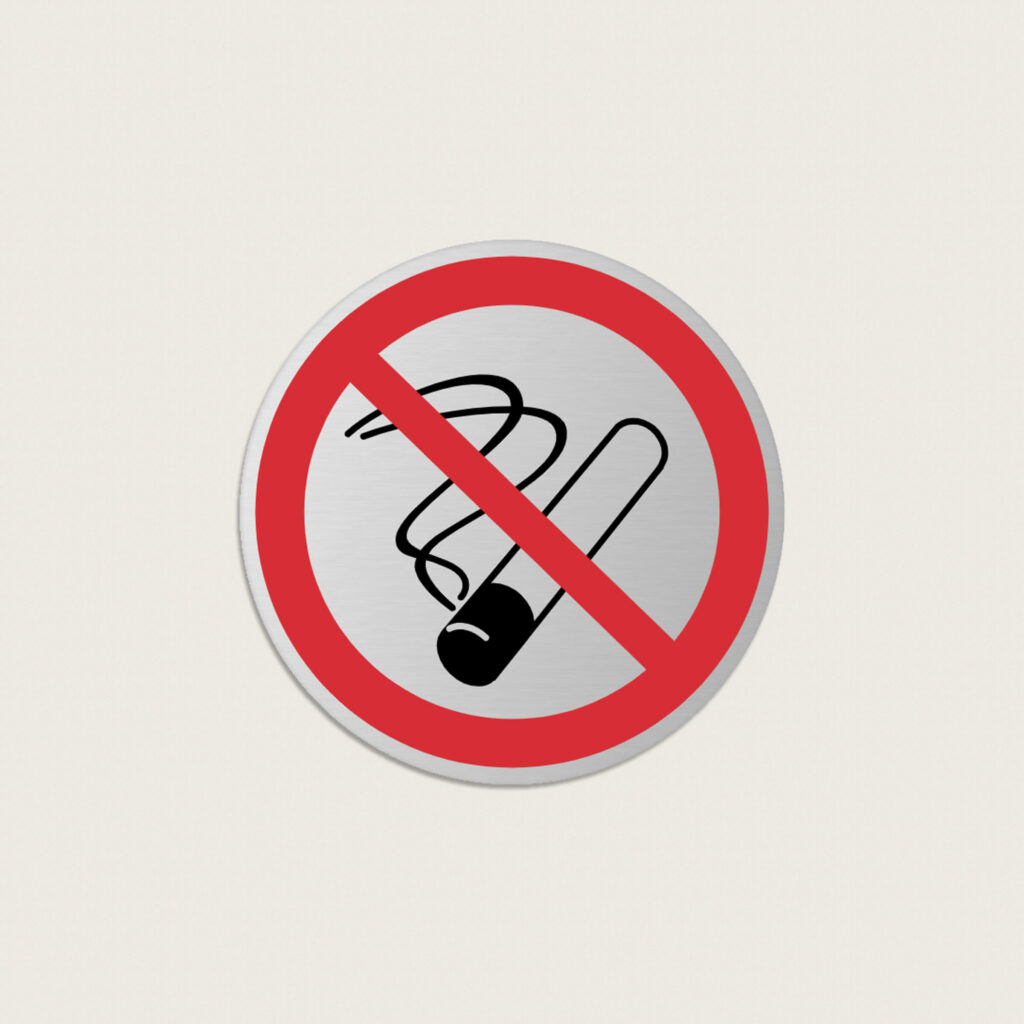 Rauchverbotsschild oval aus Metall