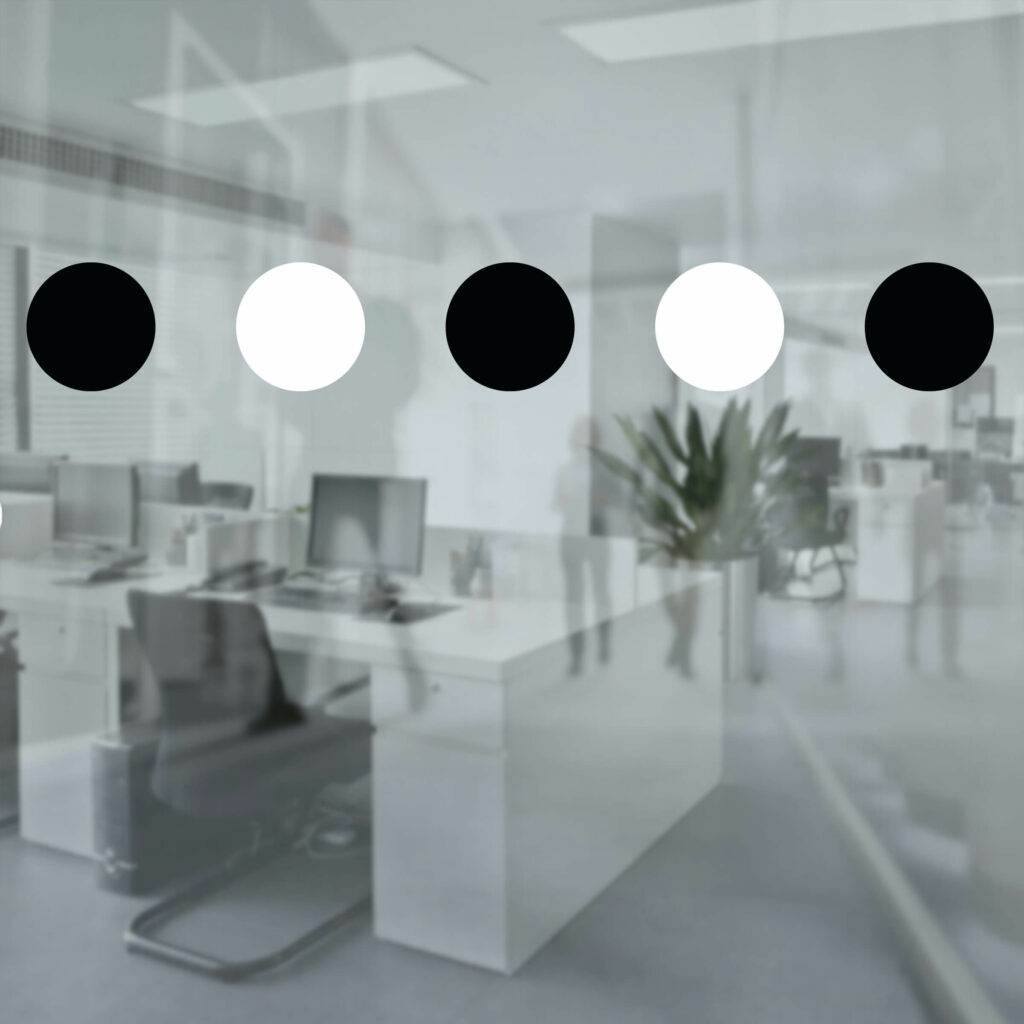 Glasmarkierungen für Barrierefreiheit – Schwarze und Weiße Kreise 80 mm